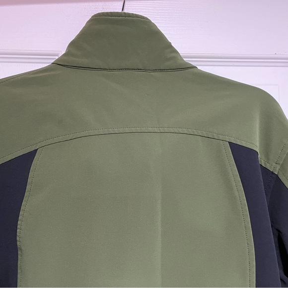 L.L. Bean Olive/Black Polyester Full Zip Windproof Softshell Jacket Men’s M VGC - Picture 11 of 13
